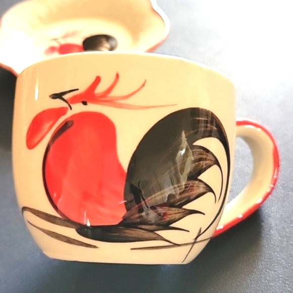 Small Rooster Teacup and Saucer - Picture 4 of 6